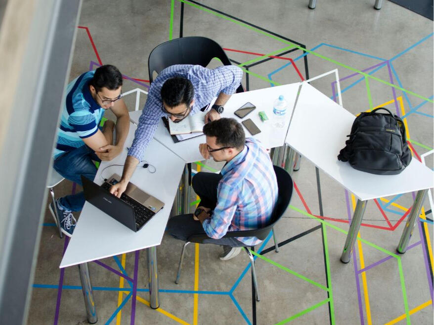 Effective Collaboration for High-Performing Tech Teams Diverse team of professionals collaborating on a digital project or Building an efficient and modern technology team